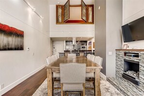 Dining - Huge condo in Keystone, sleeps 14, great location (Dillon)