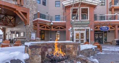 Luxury ski in & out condo @ resort base: views, pool, hot tub, sauna, gym