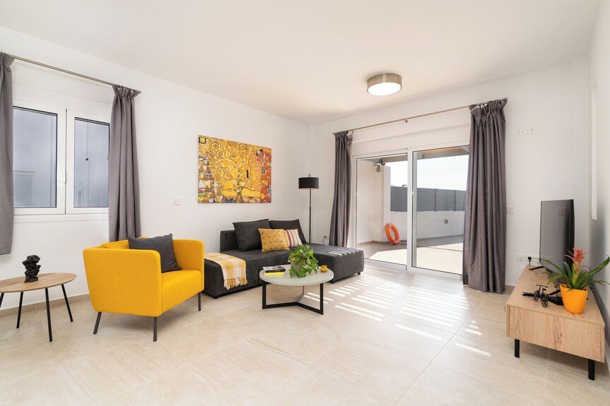 South Beach Villas - 2 Bedroom Sea View With Heated Pool - Rodas