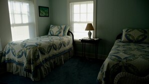 4 camere, ferro/asse da stiro, Wi-Fi gratuito, lenzuola