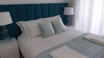 2 chambres, fer et planche Ă repasser, Wi-Fi gratuit, draps fournis