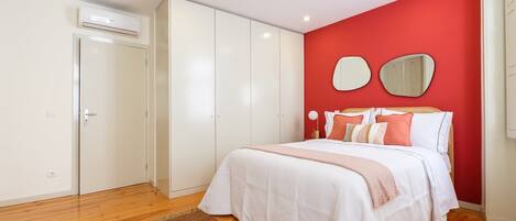 1 chambre, bureau, accès Internet, draps fournis