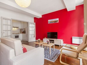 TV - Appartement Garnet - Welkeys (Bayonne)