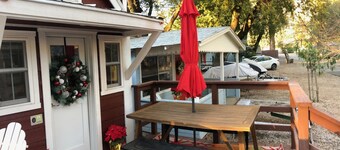 ALL INCLUSIVE AMENITIES:Kayak,SUP,Pedal Boat,PingPong,Pickleball,Movie Nt &MORE!