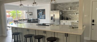 Pet Friendly Space Coast Oasis - Walk to beach!
