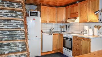 Réfrigérateur, micro-ondes, lave-vaisselle