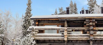 Sallanhelmi c1 by Interhome