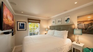 1 bedroom, desk, iron/ironing board, free WiFi - **SERENITY ON SOUTHARD @ THE ANNEX** Condo Near Duval & Beach + LAST KEY SERVICE (Key West)