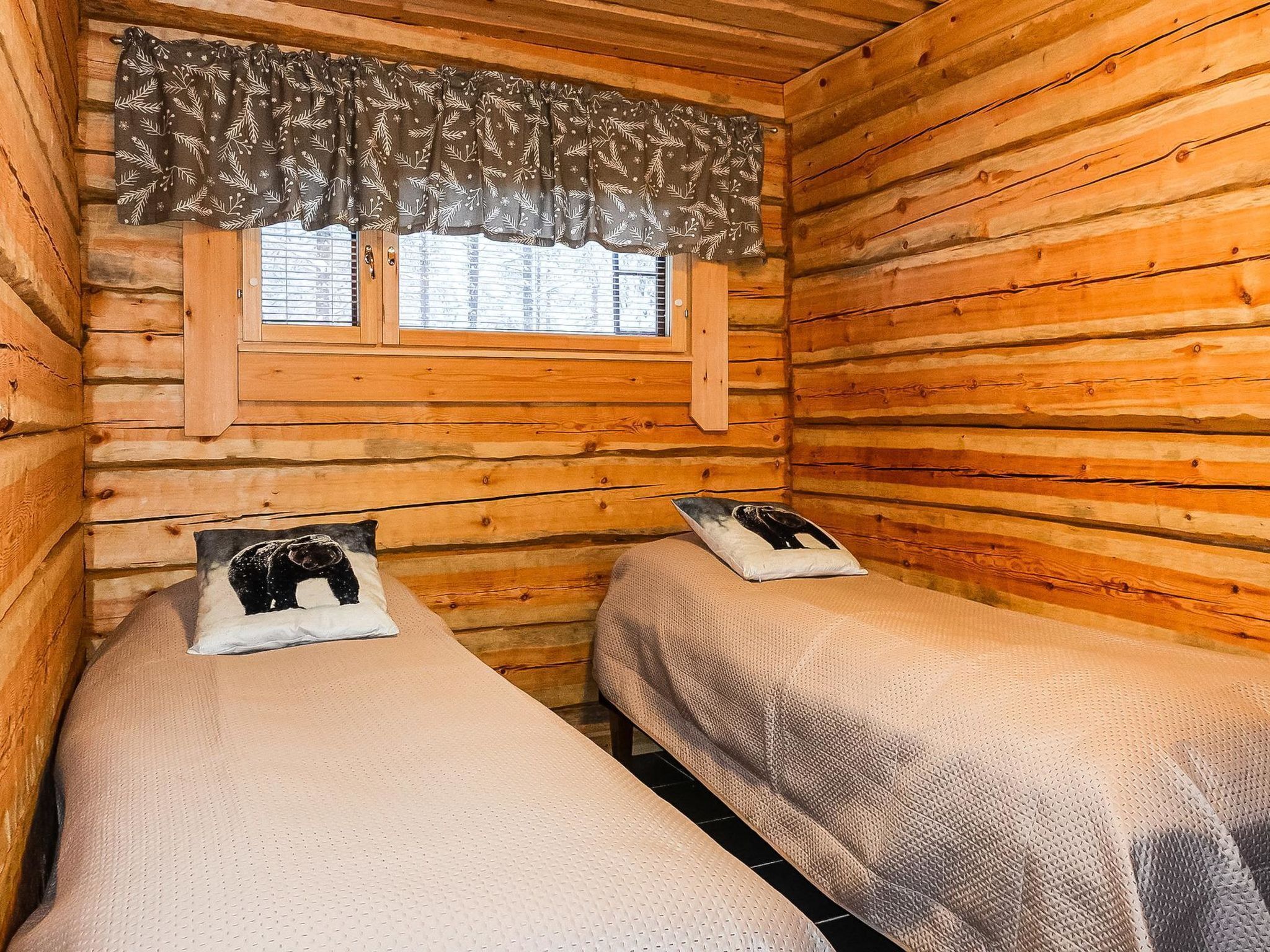 3 bedrooms, internet