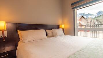 1 chambre, bureau, fer et planche à repasser, Wi-Fi