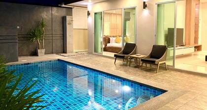 Luxury Pool Villa A10