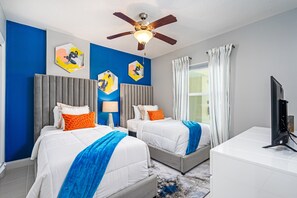 3 bedrooms, iron/ironing board, free WiFi, bed sheets - Oceanfront-Heated Pool-Aruba #905 (Daytona Beach Shores)