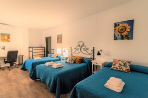 5 bedrooms, desk, iron/ironing board, travel cot