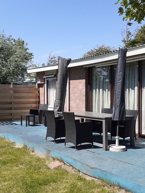 Buiten dineren