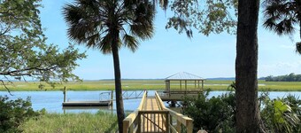 Gone Away - Angler's Paradise; Expansive Creek Views; Private Deep Water Dock; Sunset Views