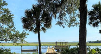 Gone Away - Angler's Paradise; Expansive Creek Views; Private Deep Water Dock; Sunset Views
