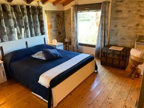 1 camera, ferro/asse da stiro, Wi-Fi gratuito, lenzuola