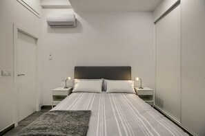 1 bedroom, iron/ironing board, free WiFi, bed sheets - Proximity, quality and comfort to feel at home in a privileged situation (Madrid)