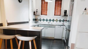 Private kitchen - Large, bright T4 - 6 people - Beaches & center Montpellier (Montpellier)