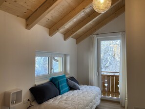 3 bedrooms, free WiFi - Oachkatzlschwoaf. Holiday in Austria, Italy & Slovenia! (Arnoldstein)