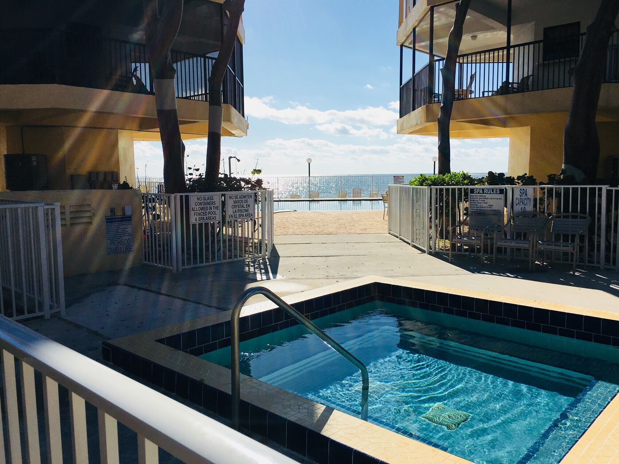 Ulkouima-allas, lämmitetty uima-allas