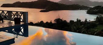 Reggae Villa Galleon Beach 2min walk