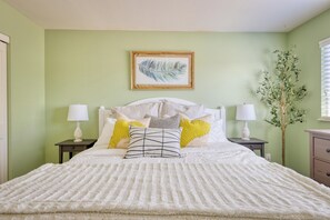 3 habitaciones, tabla de planchar con plancha y cuna de viaje 