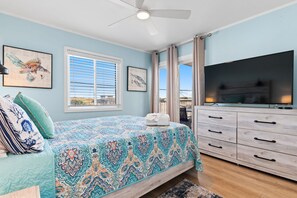 2 bedrooms, iron/ironing board, WiFi