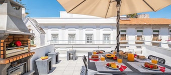 Townhouse with BBQ rooftop in Tavira