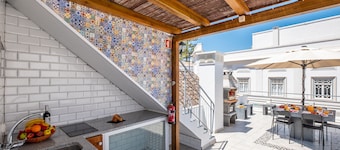 Modern Home with Rooftop in Central Tavira