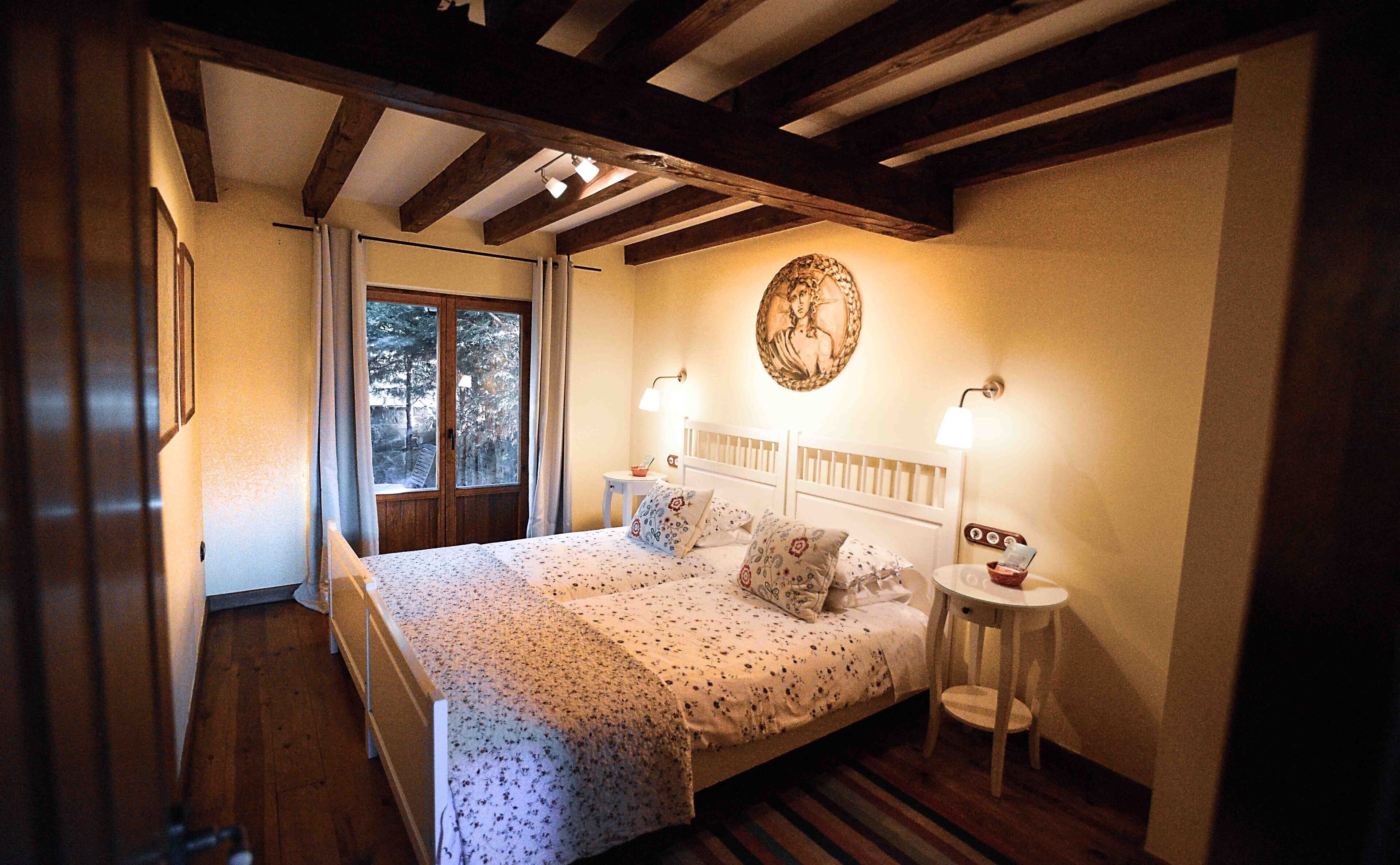 3 chambres, fer et planche à repasser, lit parapluie, Wi-Fi gratuit