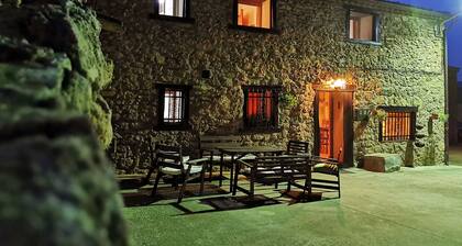 Casa Rural de Alquiler Completo