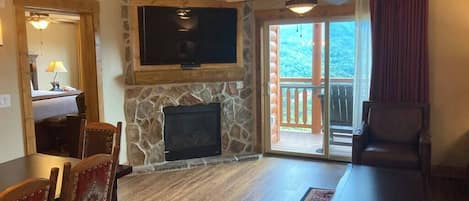 TV, fireplace, DVD player