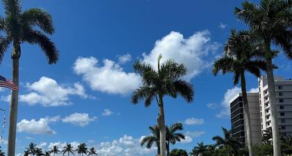 Your paradise awaits! Premier 2+den condo just steps to Vanderbilt Beach