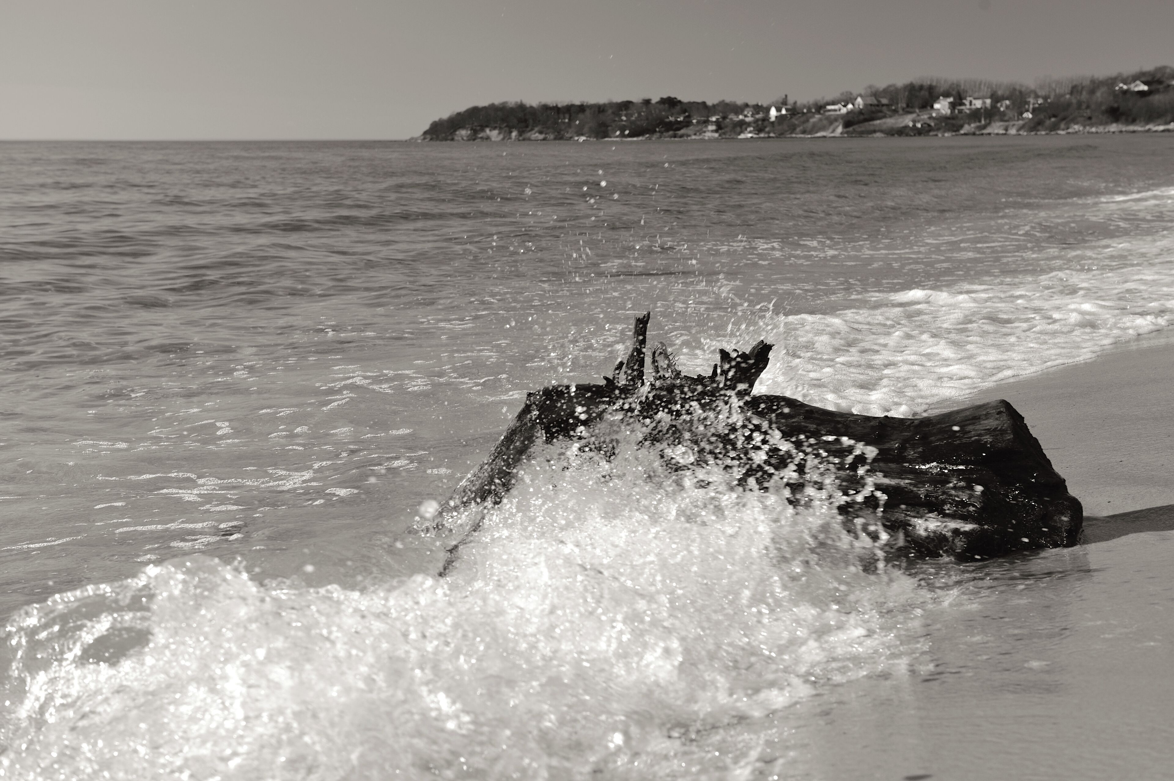 Plage à proximité, sable blanc, chaises longues