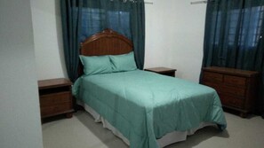 3 bedrooms, WiFi