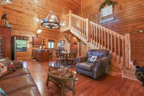 Smart TV, fireplace, video games, foosball - Smoky Lake Retreat - Luxury Family Cabin (Sevierville)