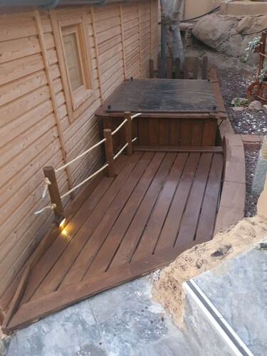 Room attached to the residence