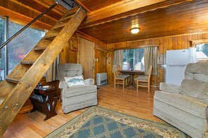 TV, DVD player, books, stereo