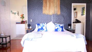 1 bedroom, in-room safe, iron/ironing board, WiFi