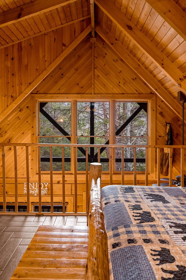 1 bedroom, desk, free WiFi, bed sheets