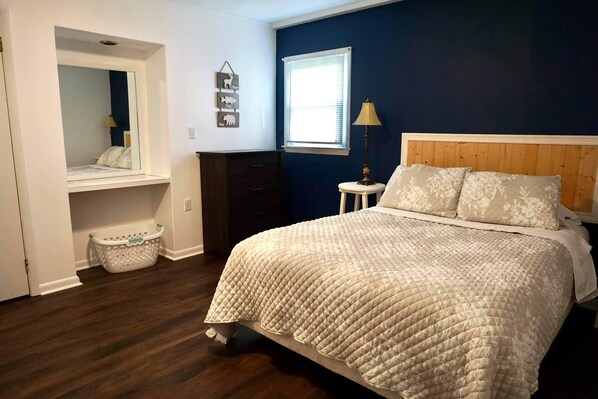 2 bedrooms, WiFi, bed sheets