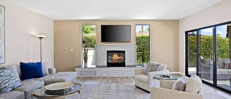 TV connectée, cheminée