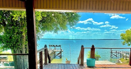 Private Waterfront Home on Lake Corpus Christi