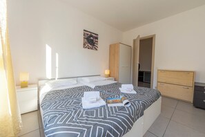 Family Apartment, Multiple Bedrooms (City Apartment) | 2 bedrooms, laptop workspace, iron/ironing board, WiFi - City Apartment (Lugano)