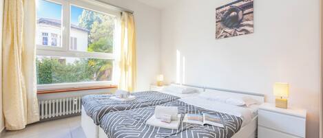Family Apartment, Multiple Bedrooms (City Apartment) | 2 bedrooms, laptop workspace, iron/ironing board, WiFi