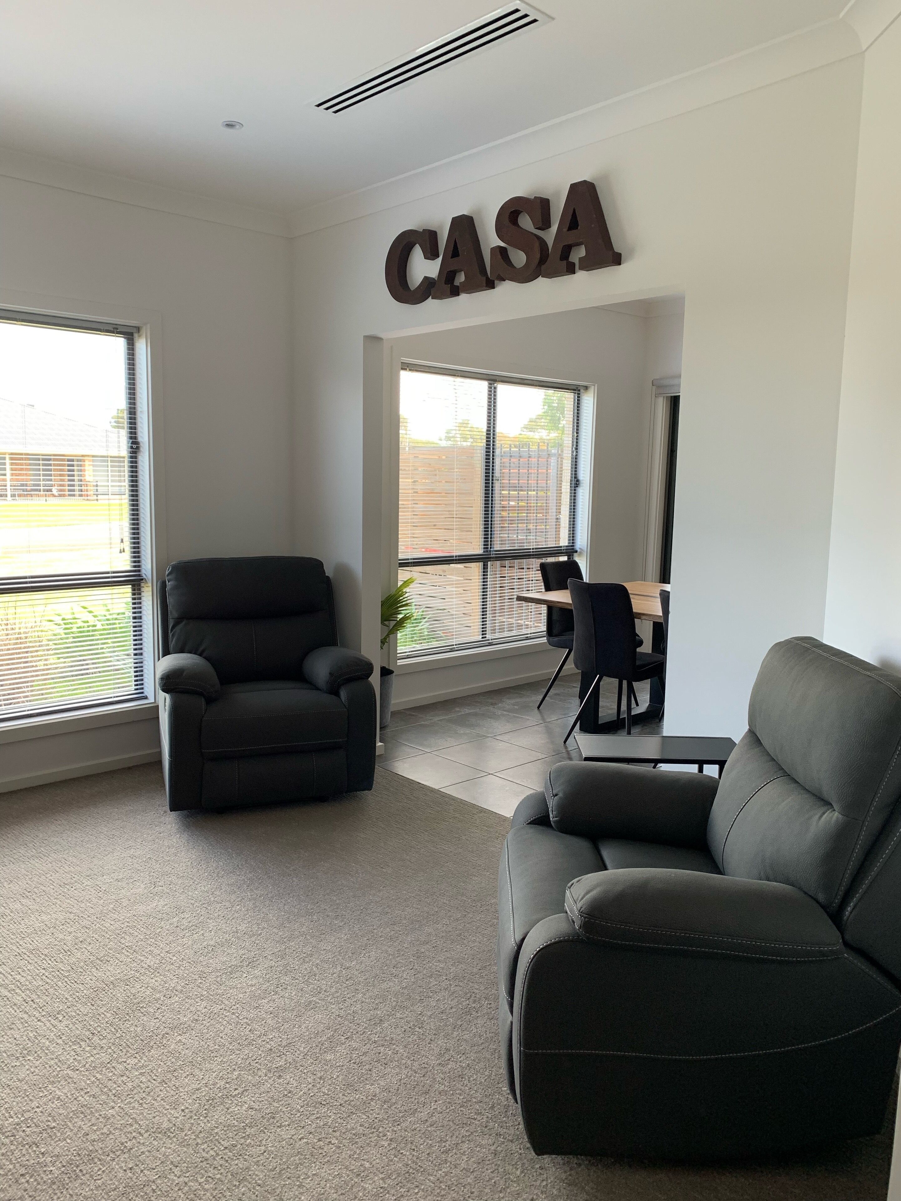 Casa Del Lago, Waterfront Spacious Living. - Tailem Bend