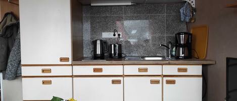 Fridge, microwave, oven