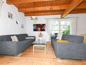 Unclassified image, 2 of 46, button