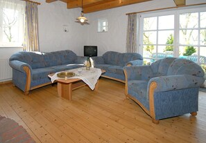 Televisión, chimenea